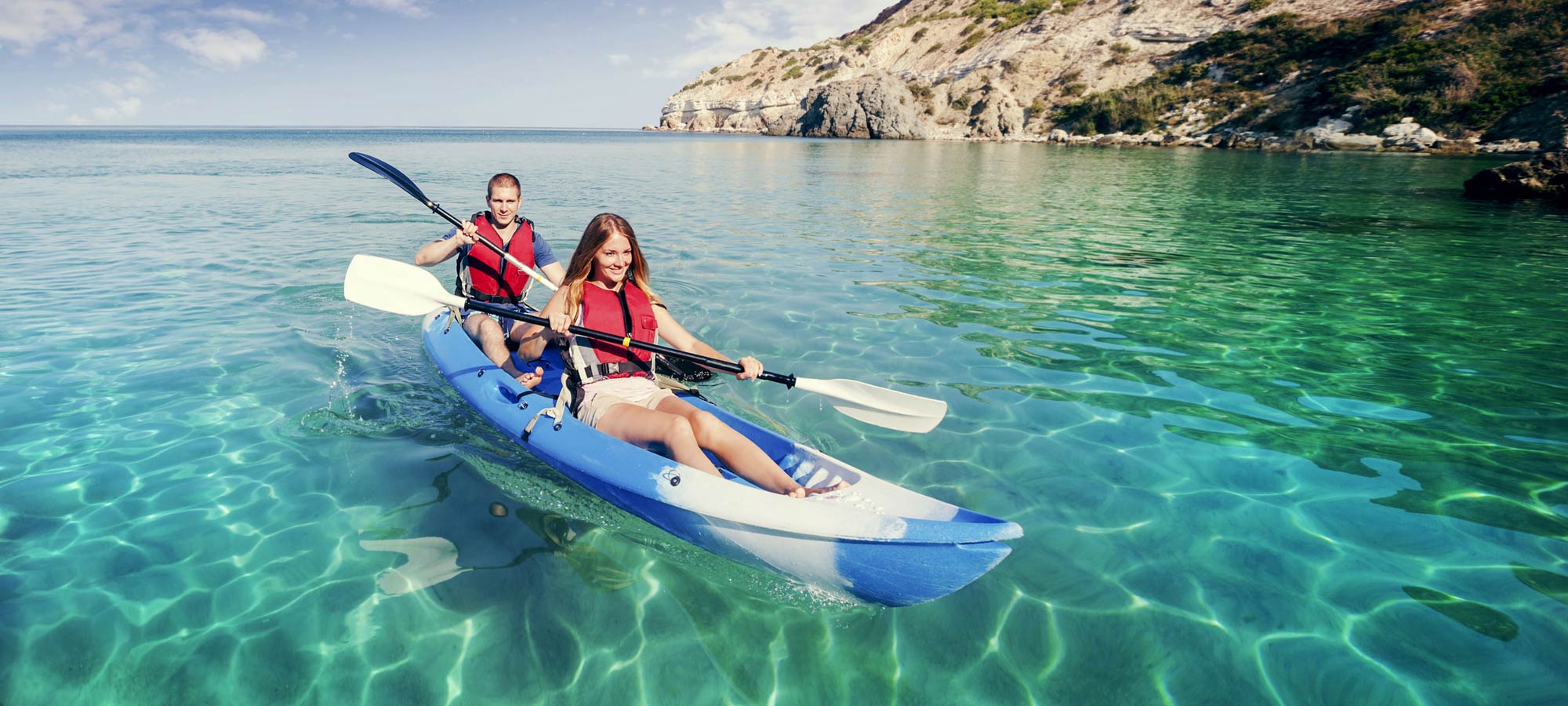 Kayak Soldes -Kayak Soldes shutterstock 210225691